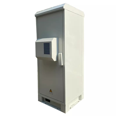 Cabinet DC48V de réseau des Cabinets 42U de télécom de 2.1M Double Wall Outdoor