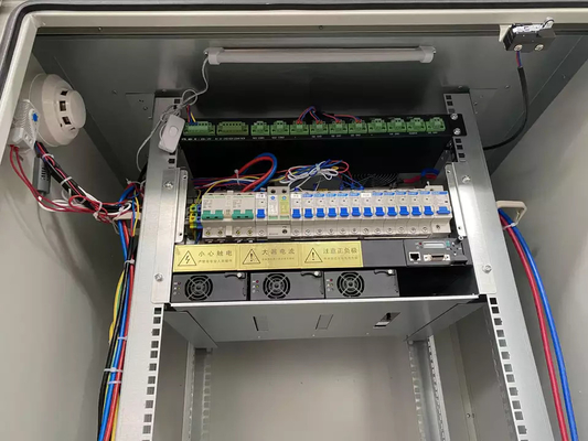 Équipement de télécommunications résistant aux intempéries, boîtier électrique extérieur pour alimentation par alimentation par alimentation par batterie UPS, redresseur d'alimentation