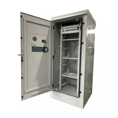 RAL7035 a galvanisé la clôture de support en acier de Cabinet de télécom de 19 pouces 40U