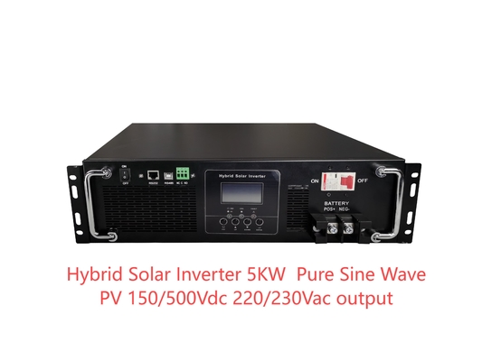 Monture de rack Pure Sine Ware Inverteur solaire hybride 5KW PV 150/500Vdc 220/230Vac Sortie Wifi GPRS pour BTS