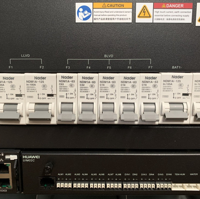 Huawei ETP48200-C5B6 ETP48200-C5B7 48V 200A 12KW Système d'alimentation embarqué pour télécommunications