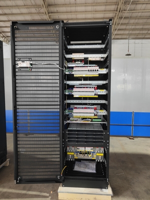 Installation système 48Vdc 1000A grande capacité, triphasé 240 Vac (3L+N+PE) avec Flatpack2 48/3000 HE