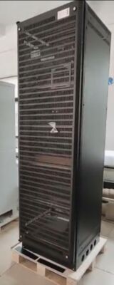 Eltek FPC 24kW -48V DC Armoire d'alimentation intérieure Contrôleur Smartpack S personnalisé pour les stations de base de télécommunications
