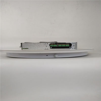 Le système de télécommunications de petite puissance s/n CTOS0301.1319